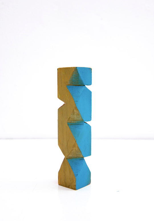 Aldo Chaparro Totem