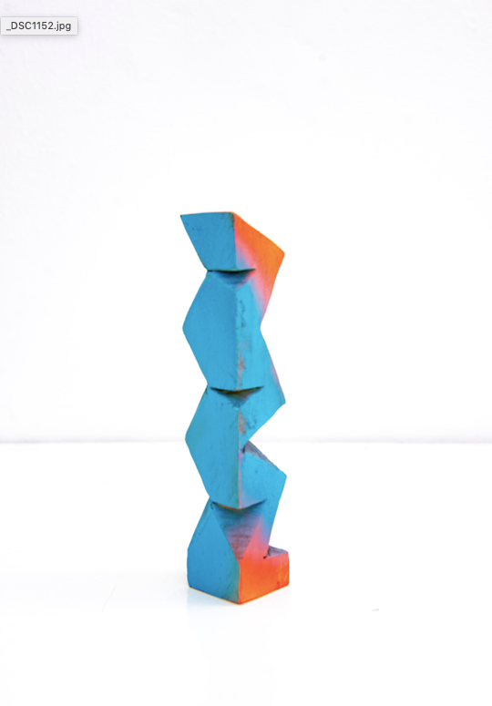 Aldo Chaparro Totem