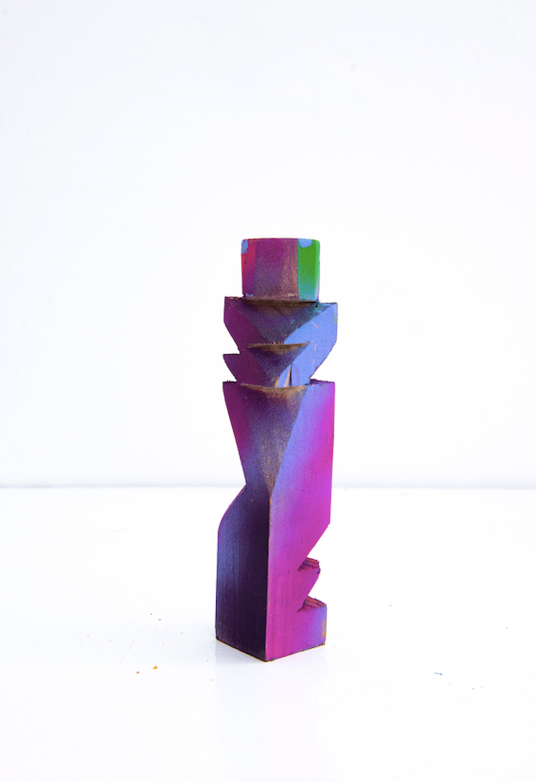 Aldo Chaparro Totem
