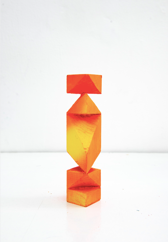 Aldo Chaparro Totem